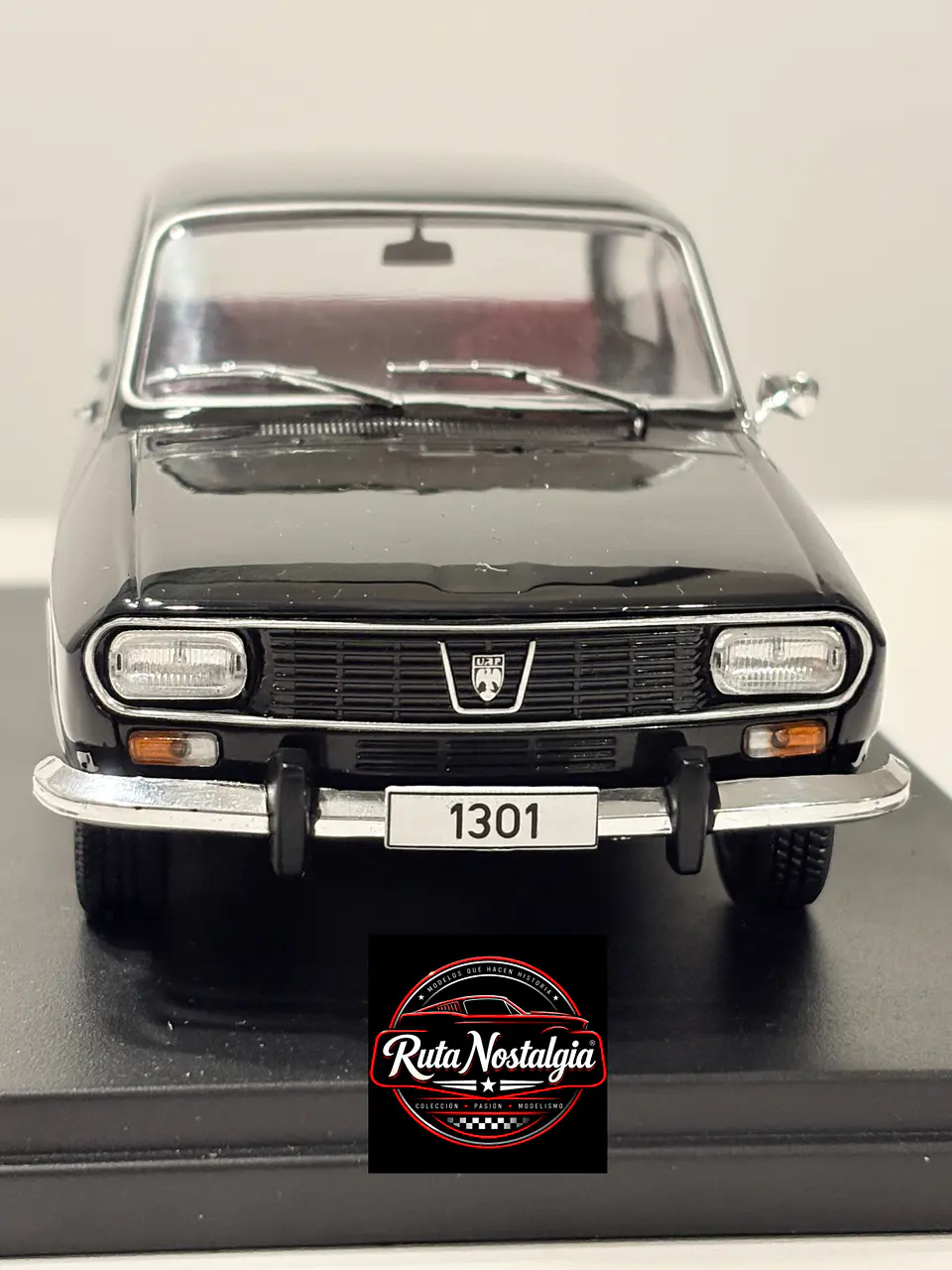 Auto Dacia 1301 (Renault 12) - Rumania. 1969 | WhiteBox 1:24  2