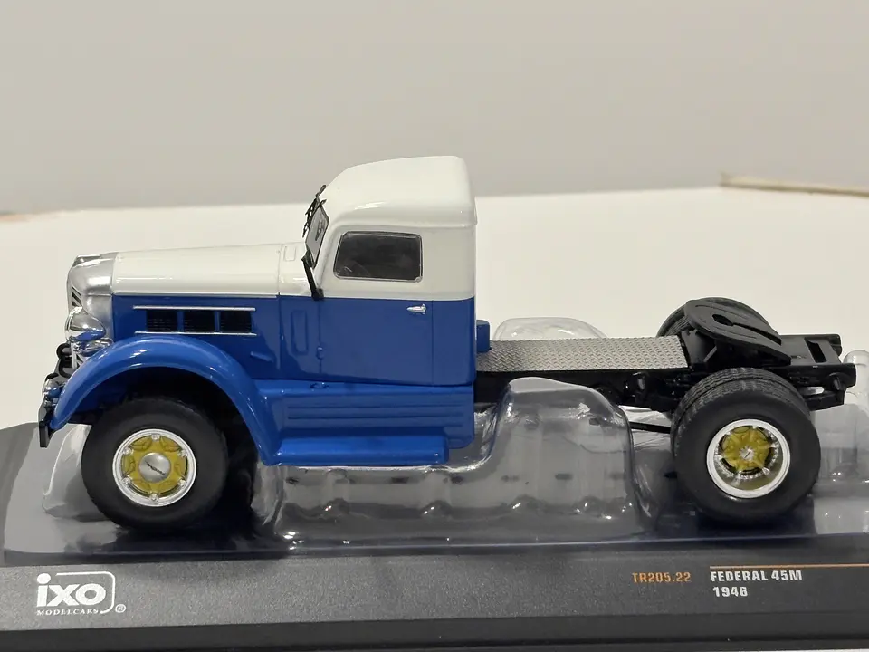 Camión Federal 45M 1946 Escala 1:43 Coleccionable IXO 4
