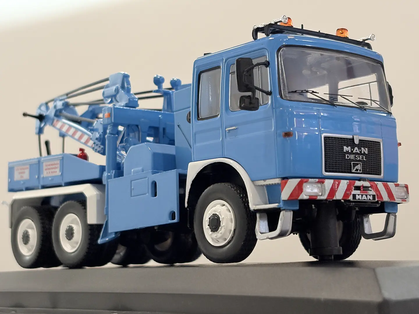 Grúa MAN F8 26.281 Wrecker (1970's) | IXO 1:43 3