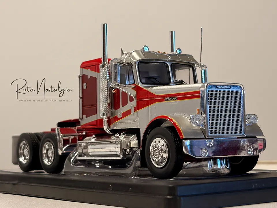Camión Freightliner FLC 120 64T (1977) | IXO 1:43- 2° SELECCIÓN 3