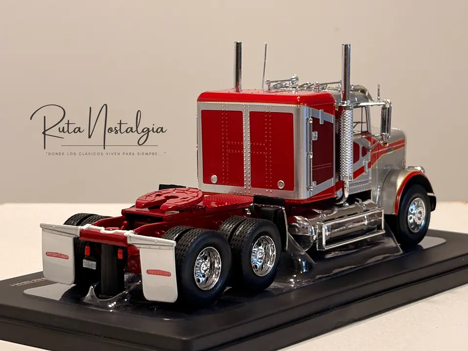 Camión Freightliner FLC 120 64T (1977) | IXO 1:43- 2° SELECCIÓN 5
