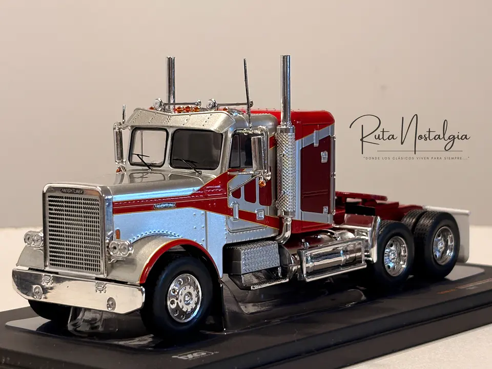 Camión Freightliner FLC 120 64T (1977) | IXO 1:43- 2° SELECCIÓN 1