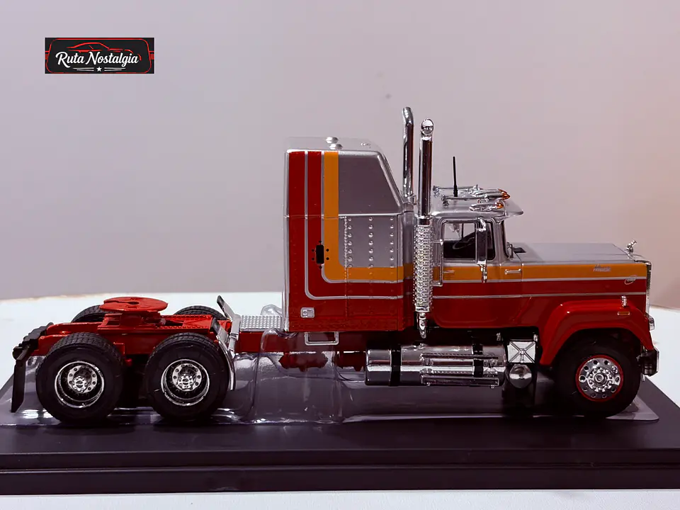 Camión Mack Superliner Magnum 1985 | IXO 1:43 - 2° SELECCIÓN 5