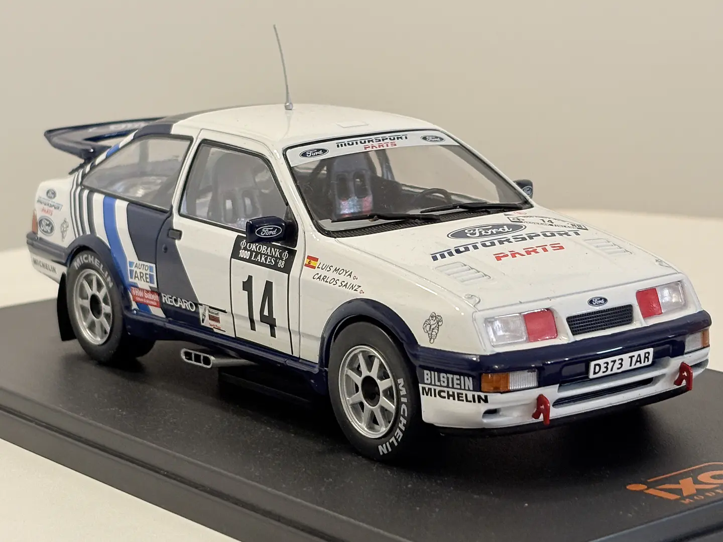 Ford Sierra RS Cosworth Rally Finlandia 1988 IXO 1:24 4