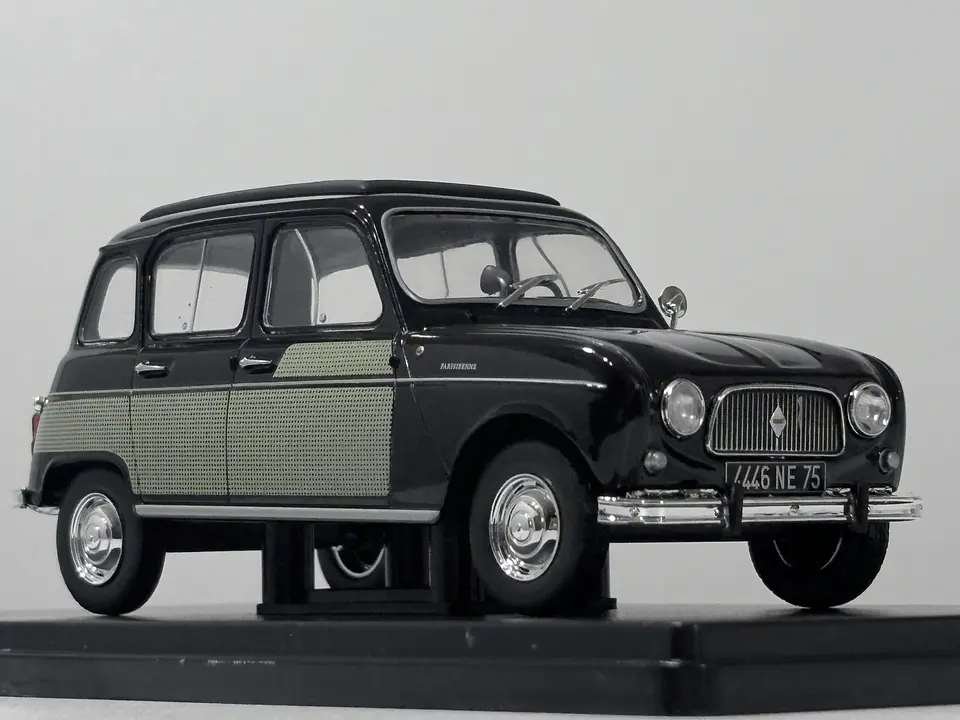 Renault 4L Parisienne 1966 | Edicola 1:24 7