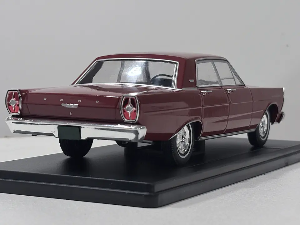 Ford Galaxie 500 1964 | Escala 1:24 Edicola 6
