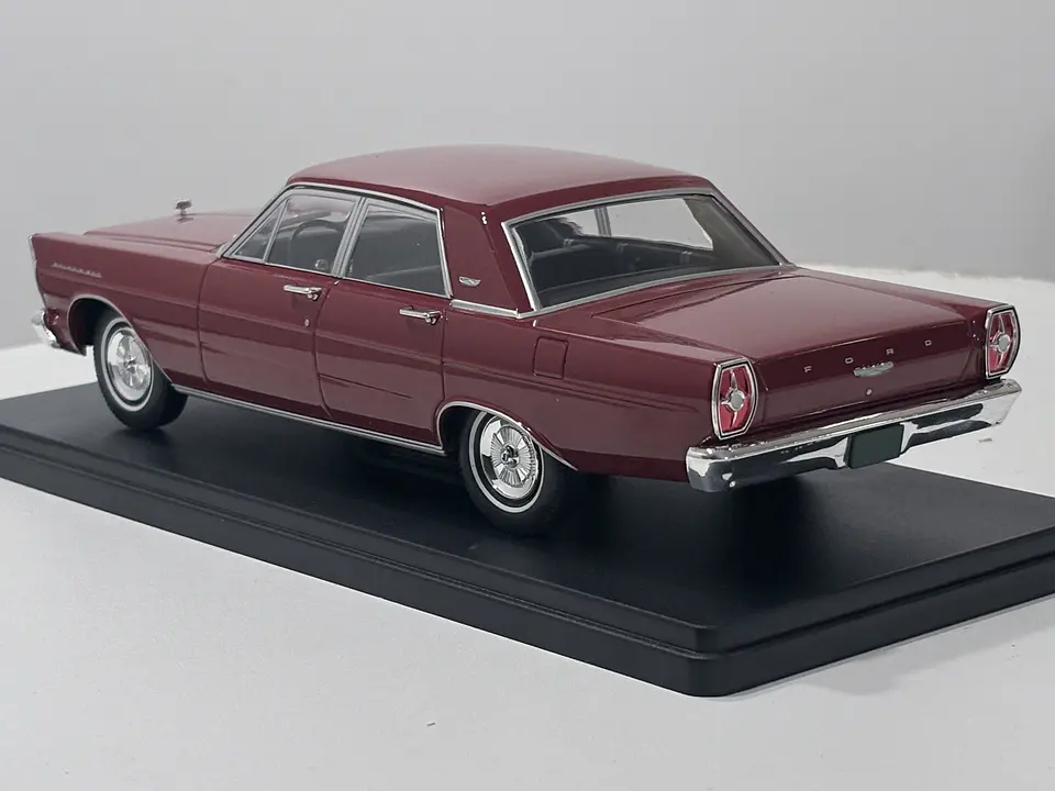 Ford Galaxie 500 1964 | Escala 1:24 Edicola 5