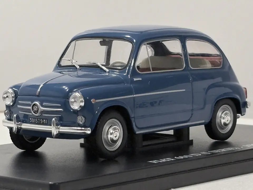 Fiat 600D 1960 | Escala 1:24 Edicola 3