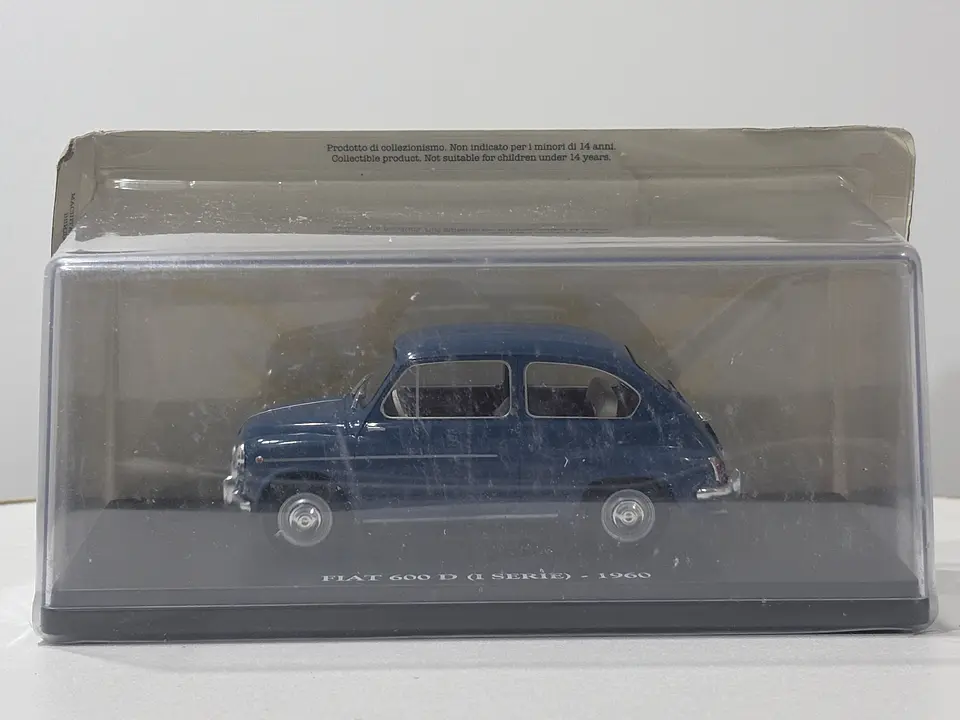 Fiat 600D 1960 | Escala 1:24 Edicola 9