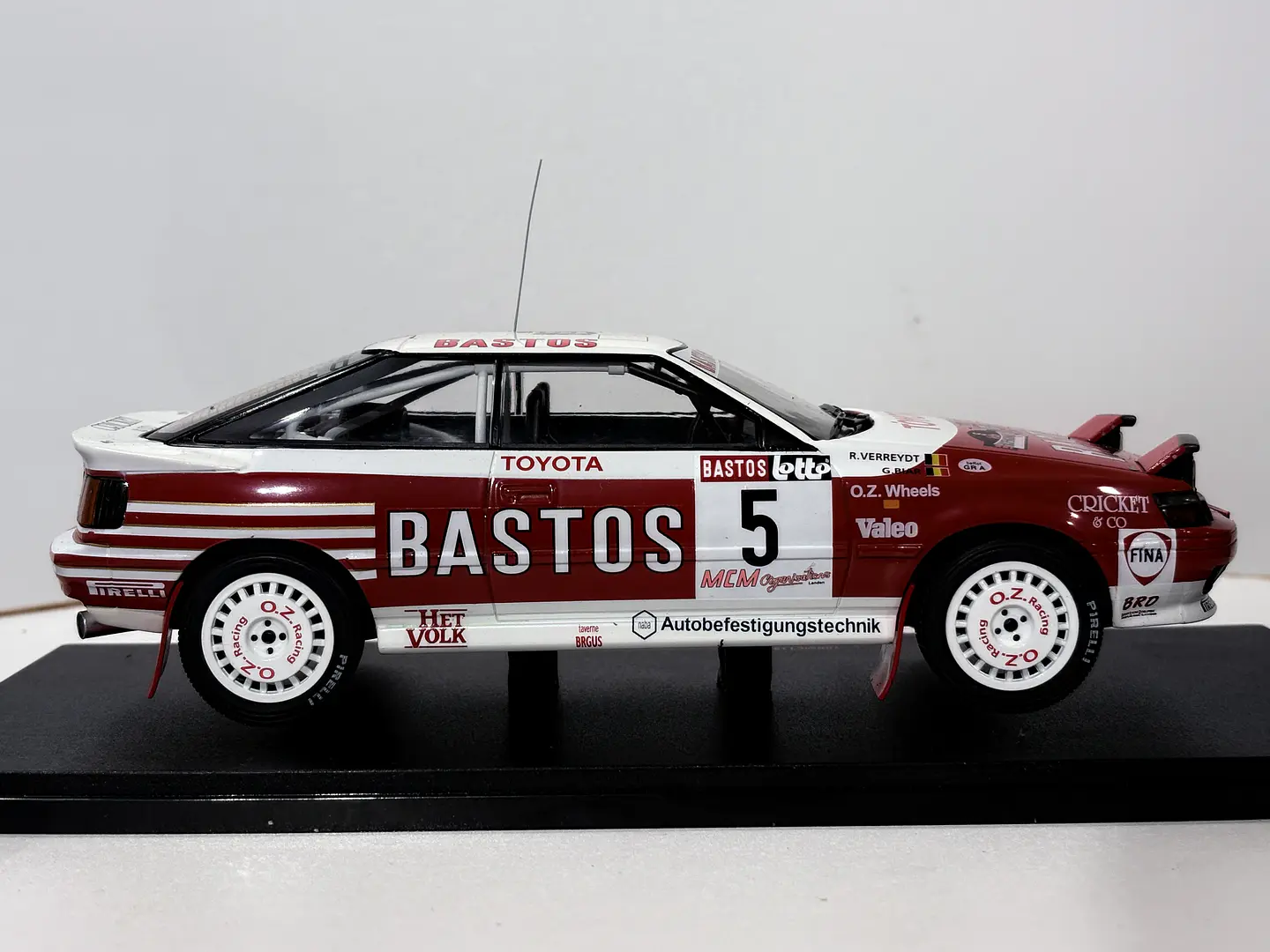 Auto Toyota Celica GT4 ST165 Rally 1990 | IXO Escala 1:18  6