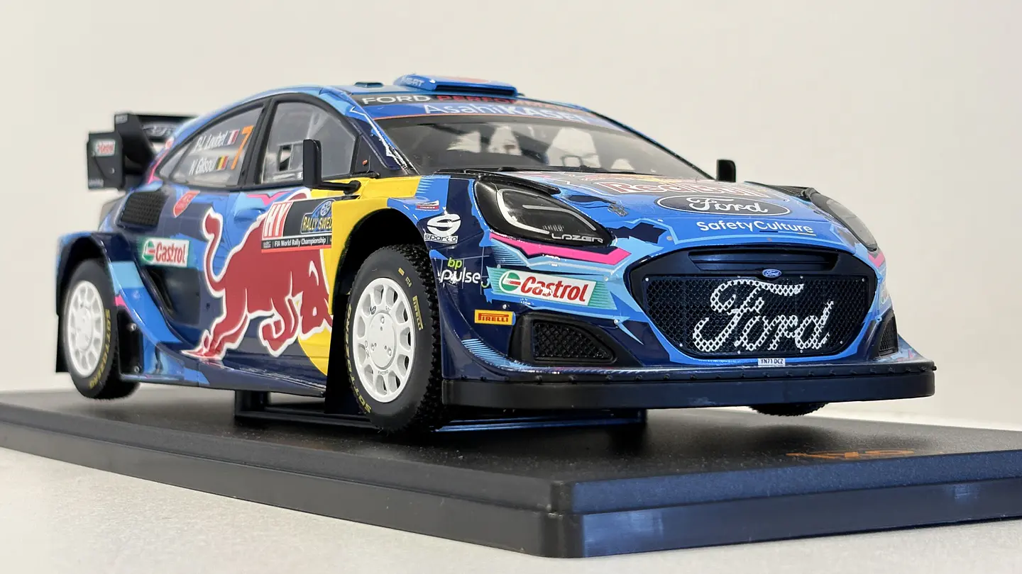 Auto Ford Puma (2023) Rally Suecia Loubet Gilsoul | Escala 1:18 IXO 9