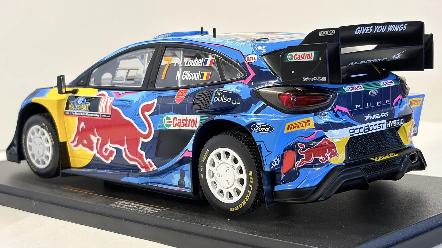 Auto Ford Puma (2023) Rally Suecia Loubet Gilsoul | Escala 1:18 IXO 7