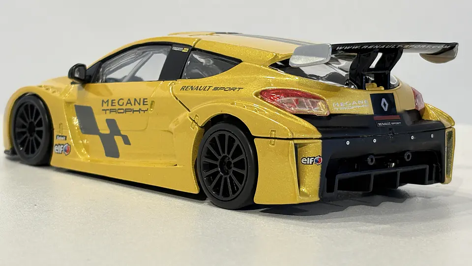 Auto Renault Megane Trophy Racing Escala 1:24 Bburago 6