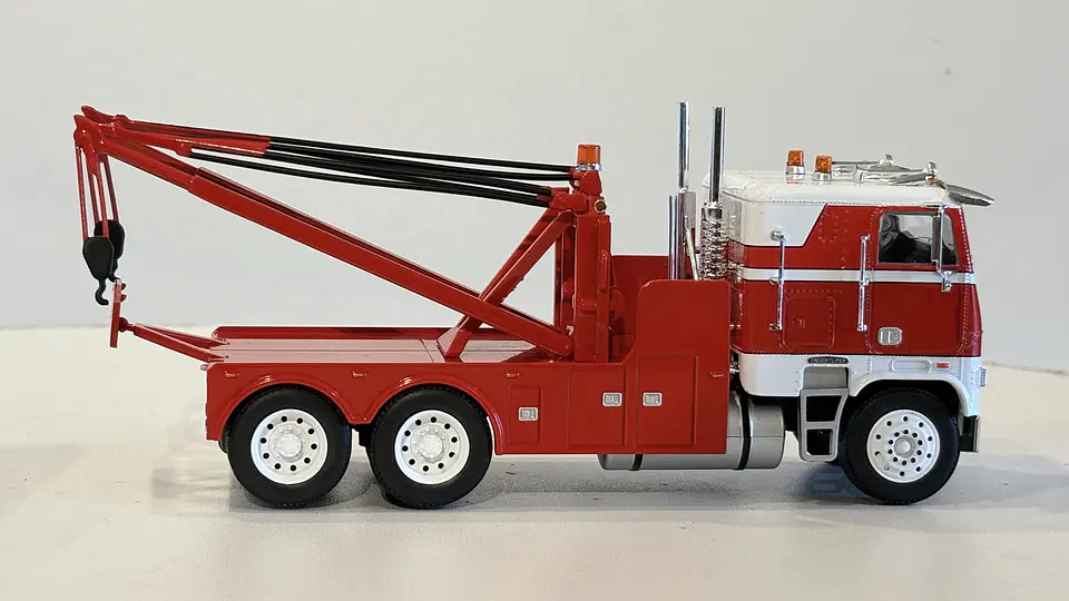 Camión Grúa Freightliner FLA 1987 | IXO América - Escala 1:43  8