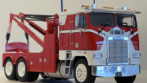 Camión Grúa Freightliner FLA 1987 | IXO América - 1:43 
