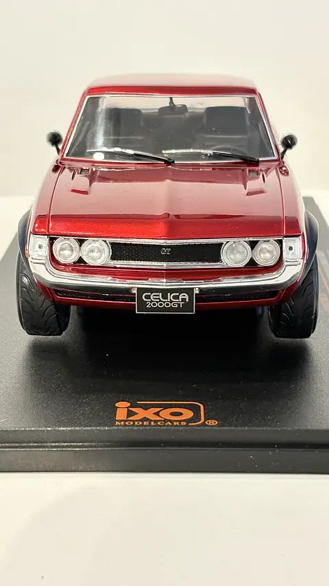 Auto Toyota Celica 2000 GT 1977 | Escala 1:18 IXO