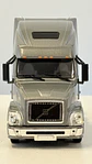 Camión Volvo VN 780 6x4 Escala 1:50 WSI Models - Miniatura 2
