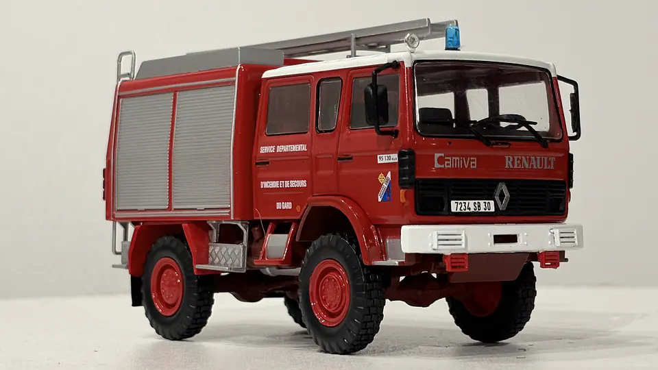 Camión de Bomberos Forestal Renault 95.130 4x4 FPT - Francia 1992 | Edicola Magazine 1:43 3