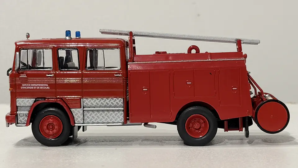 Camión de Bomberos Mercedes LP 1113 (1975) Edicola 1:43 8