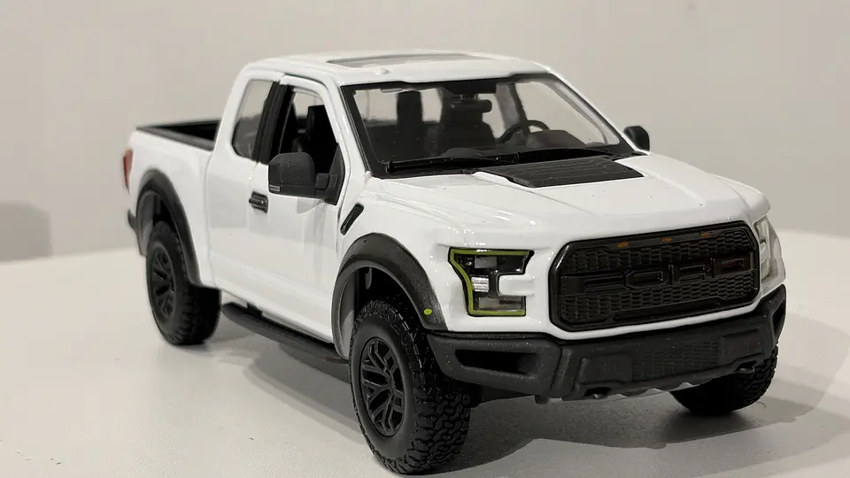 Camioneta Ford F-150 Raptor 2017 | Maisto 1:24  11
