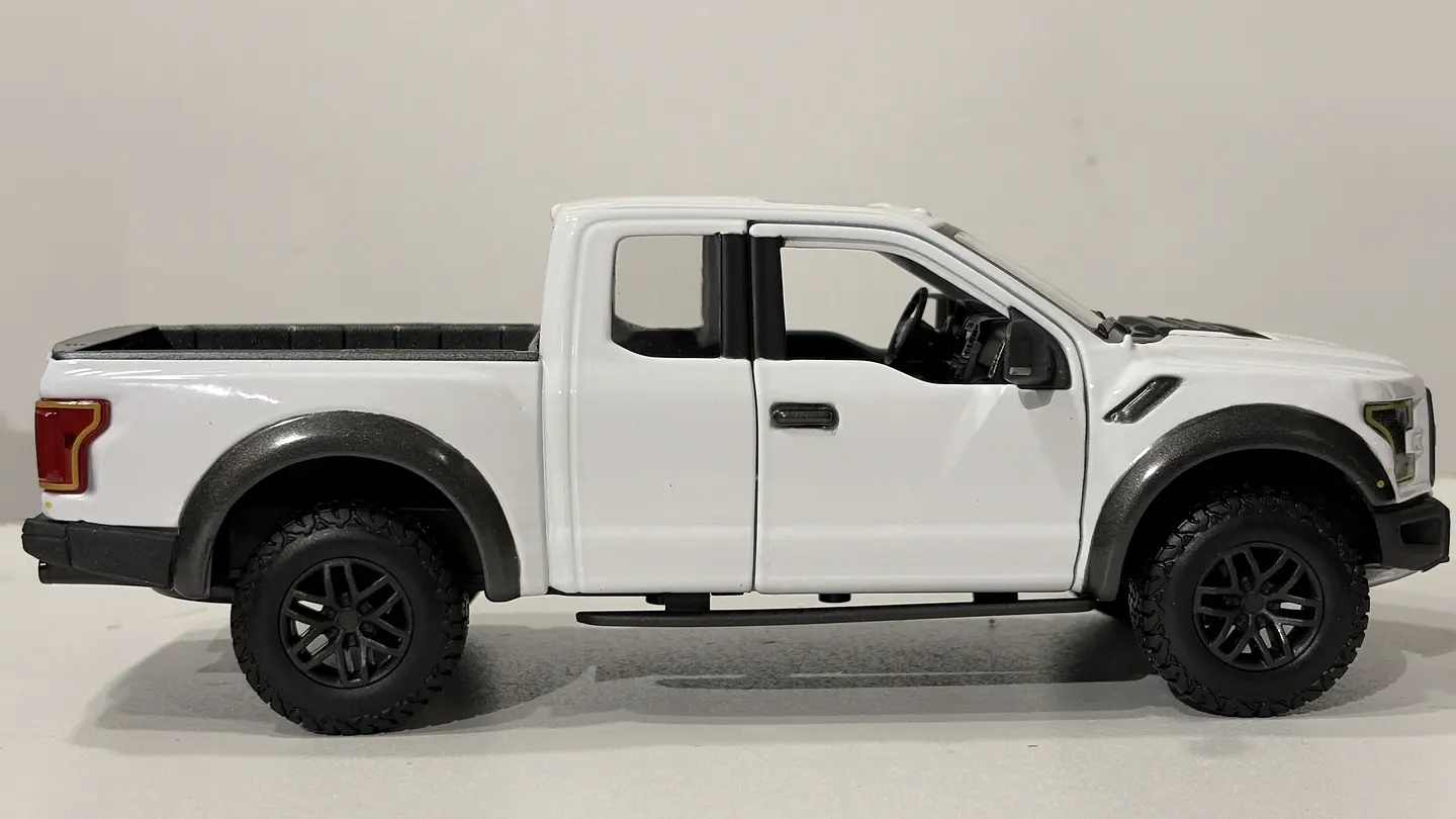 Camioneta Ford F-150 Raptor 2017 | Maisto 1:24  6