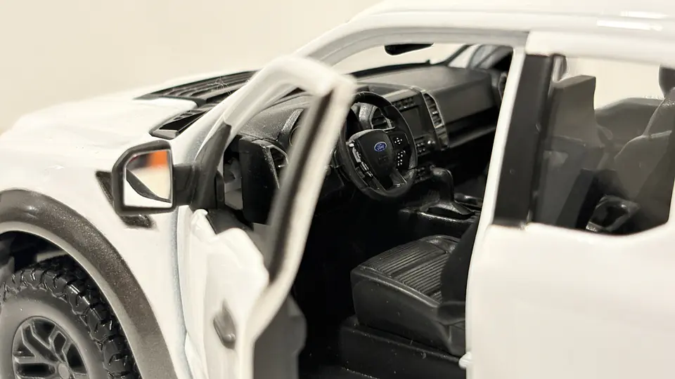 Camioneta Ford F-150 Raptor 2017 | Maisto 1:24  4