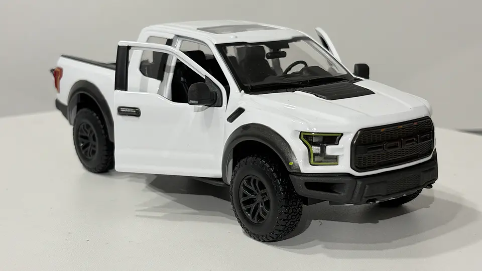 Camioneta Ford F-150 Raptor 2017 | Maisto 1:24  3