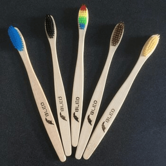 Cepillo Dental de Bambú Bled