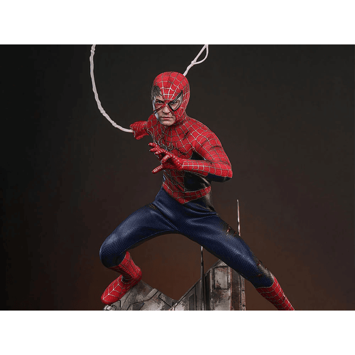 (Pre-Venta) Spiderman - Battle Damaged Ver. Hot Toys - Spider-Man 1