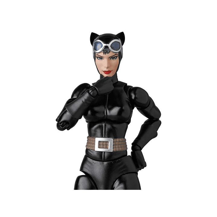 (Stock) Catwoman Hush Ver. Mafex - Batman Hush 7