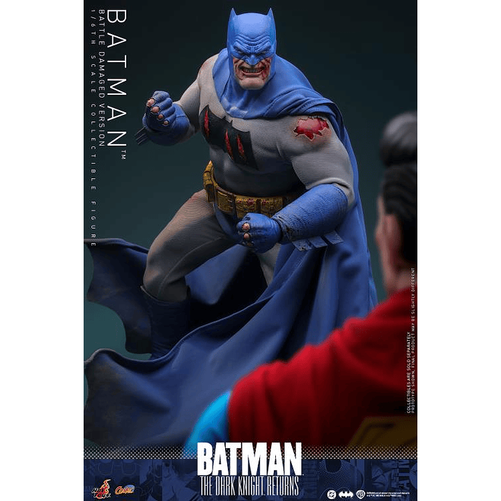 (Pre-Venta) Batman (Battle Damaged Ver.) Hot Toys - Batman The Dark Knight Returns 4