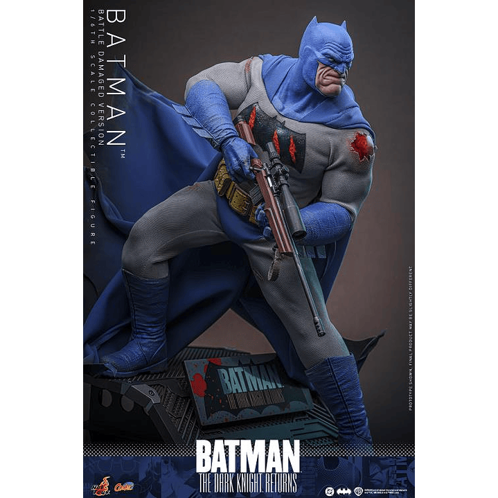 (Pre-Venta) Batman (Battle Damaged Ver.) Hot Toys - Batman The Dark Knight Returns 8