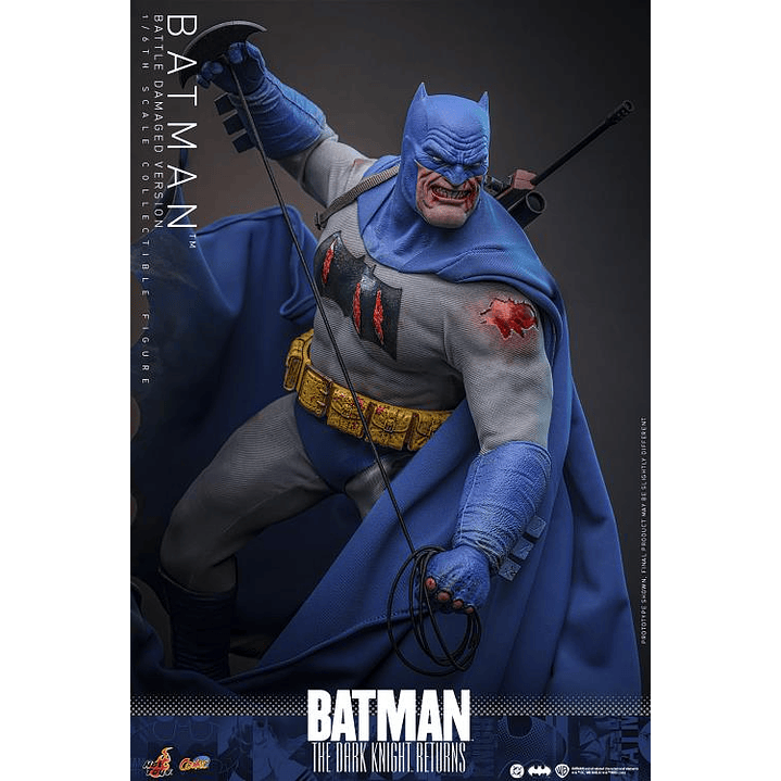 (Pre-Venta) Batman (Battle Damaged Ver.) Hot Toys - Batman The Dark Knight Returns 12