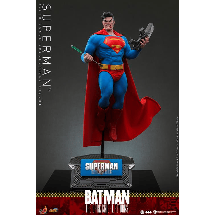 (Pre-Venta) Superman Hot Toys - Batman The Dark Knight Returns 2