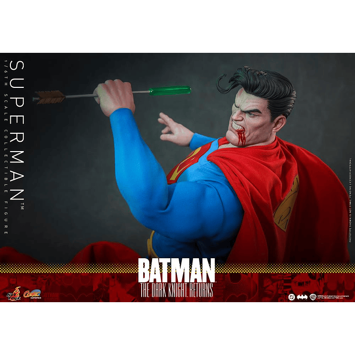 (Pre-Venta) Superman Hot Toys - Batman The Dark Knight Returns 17