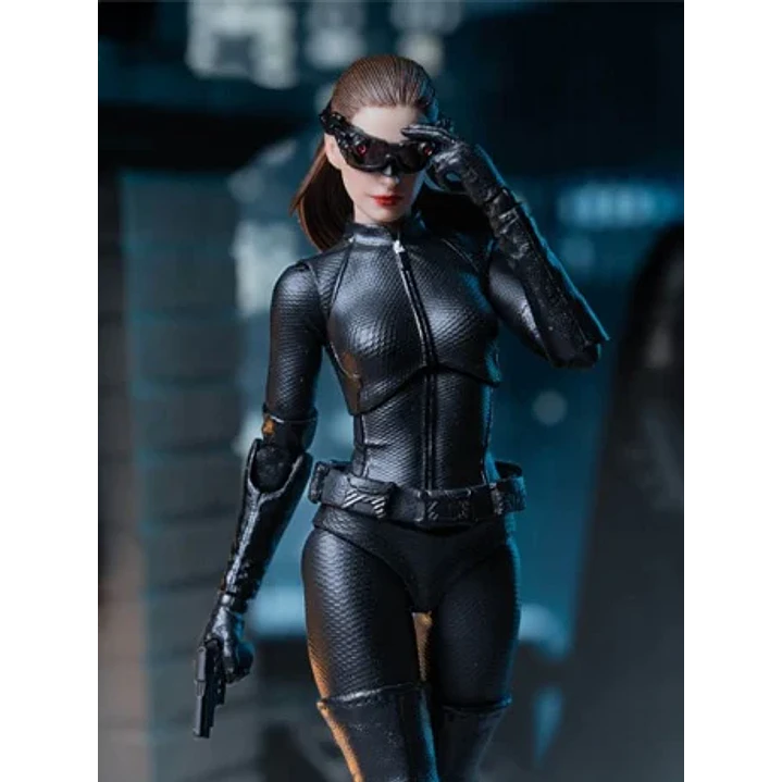 (Stock) Catwoman Inart - Batman The Dark Knight Rises 10