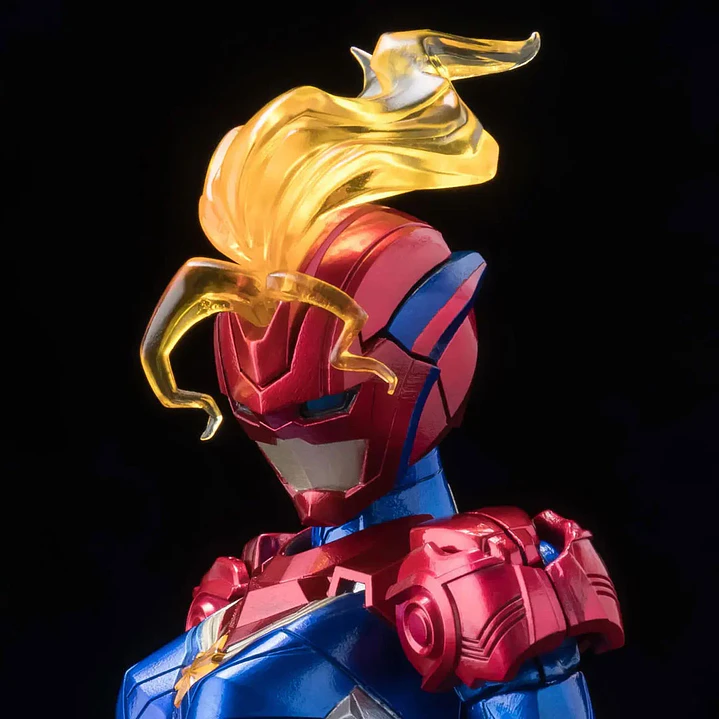 (Pre-Venta) Captain Marvel Fighting Armor Sentinel - Marvel 7