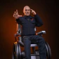(Pre-Venta) Professor X Hot Toys - Avengers Doomsday - Miniatura 1