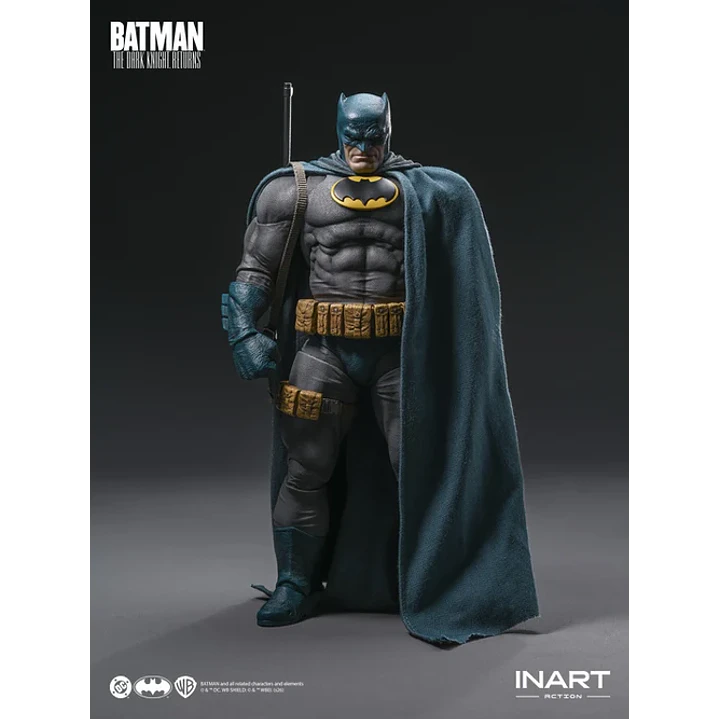 (Pre-Venta) Batman Blue Suit Inart - Batman The Dark Knight returns  8