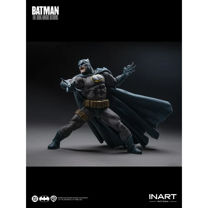 (Pre-Venta) Batman Blue Suit Inart - Batman The Dark Knight returns  14
