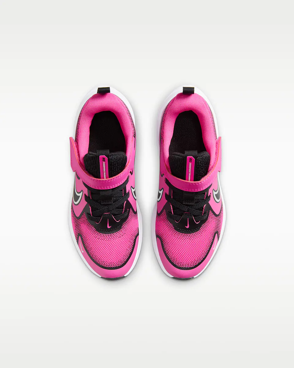 Nike Cosmic Runner 4