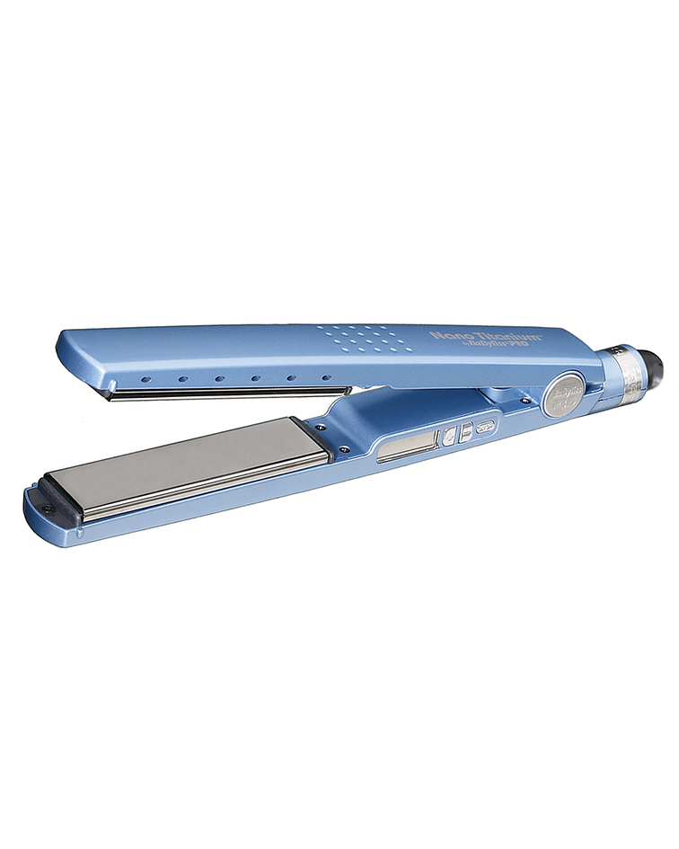 Plancha Iónica Digital BaBylissPRO Nano Titanium 1 ¼” Serie 2091 Azul