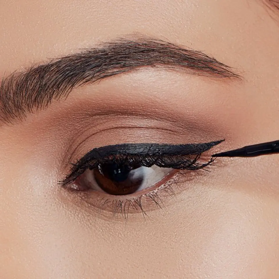 Delineador Líquido de Ojos VOGUE Colorissimo 4ml 4