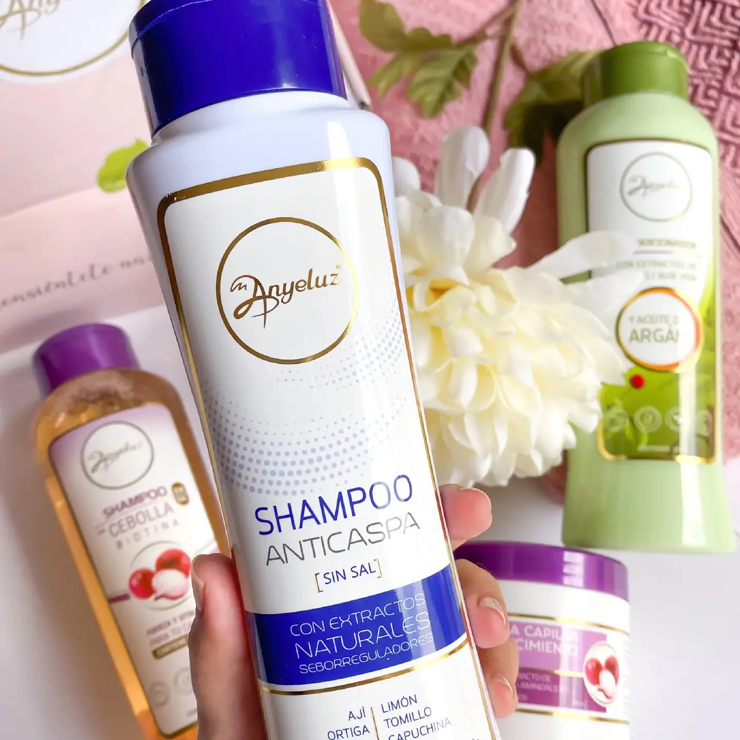 Shampoo Anticaspa ANYELUZ 400ml 3