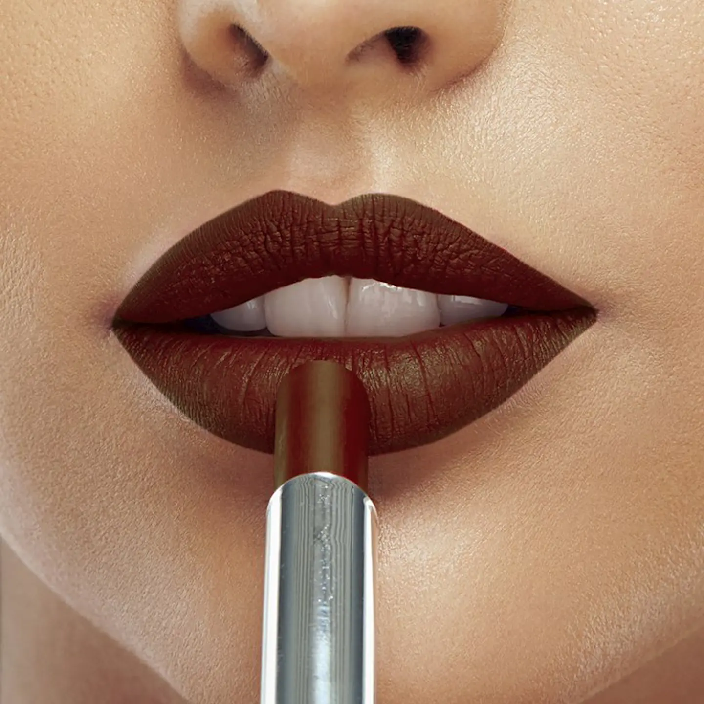 Labial Barra Larga Duración 8 horas VOGUE Coloríssimo 2g 14