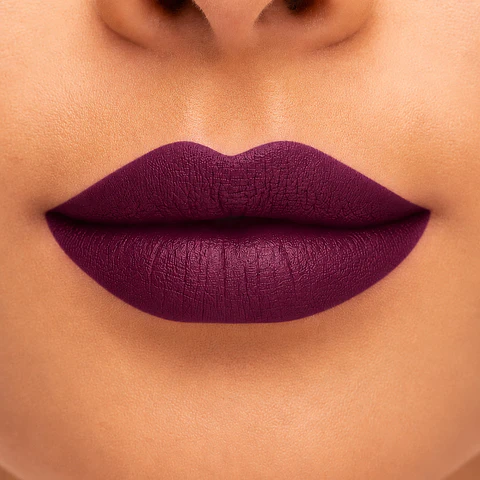 Labial en Barra Supe Color VOGUE Super Fantastic 4g CURIOSA