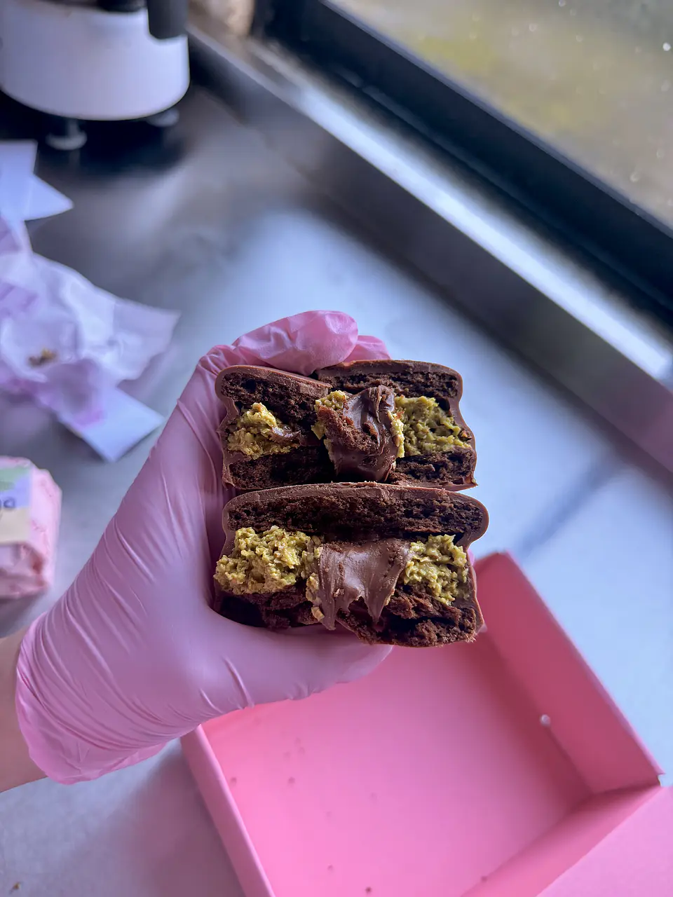 ALFAJOR PISTACHO NUTELLA 1