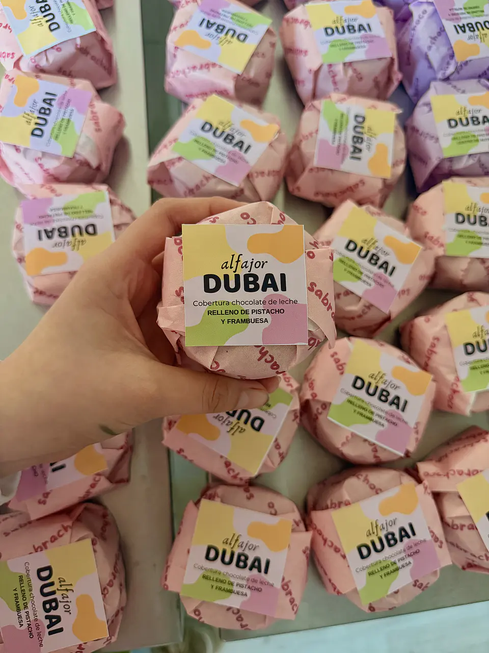 Alfajor pistacho - frambuesa 100g 2