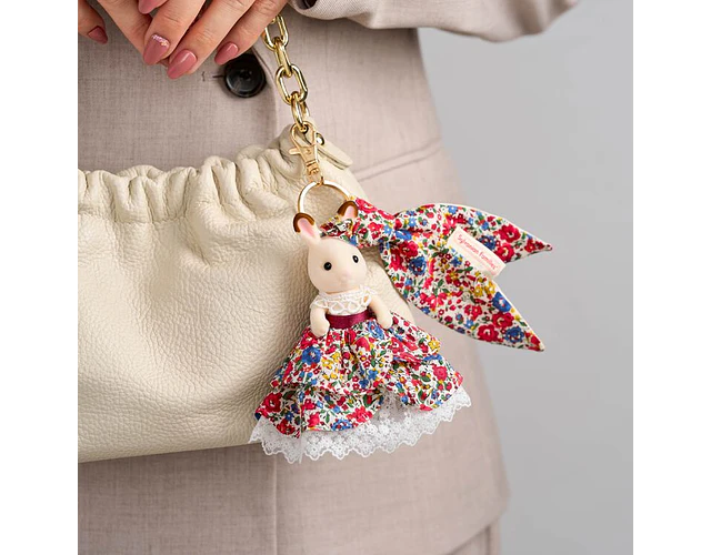Sylvanian Families – Llavero Stella Conejo Chocolate “Liberty Print”