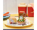 Sylvanian Families – Llavero Bebé Husky “Hamburguesa”